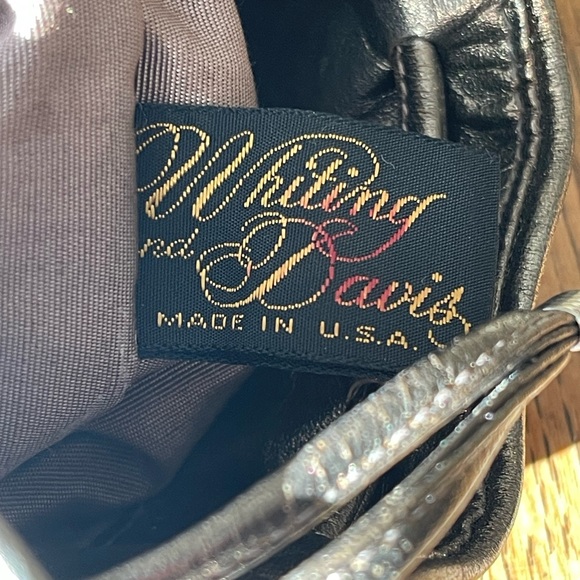 Whiting & Davis* see ⬇️ metal mesh bag. 7”x7” 4”x4” bottom. 38” leather shoulder - Picture 7 of 8